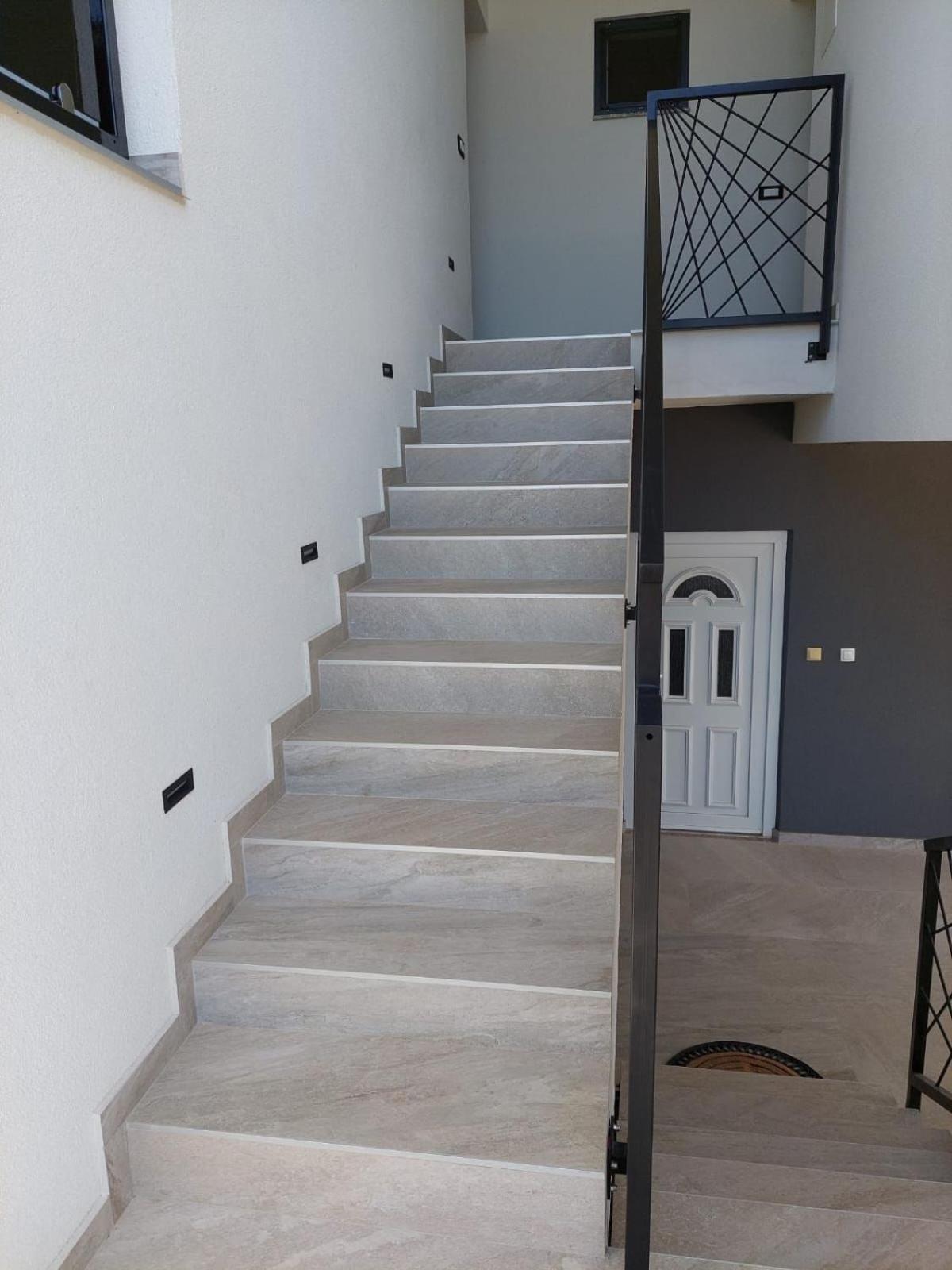 Apartmani Karla Paklenica Starigrad Paklenica Esterno foto