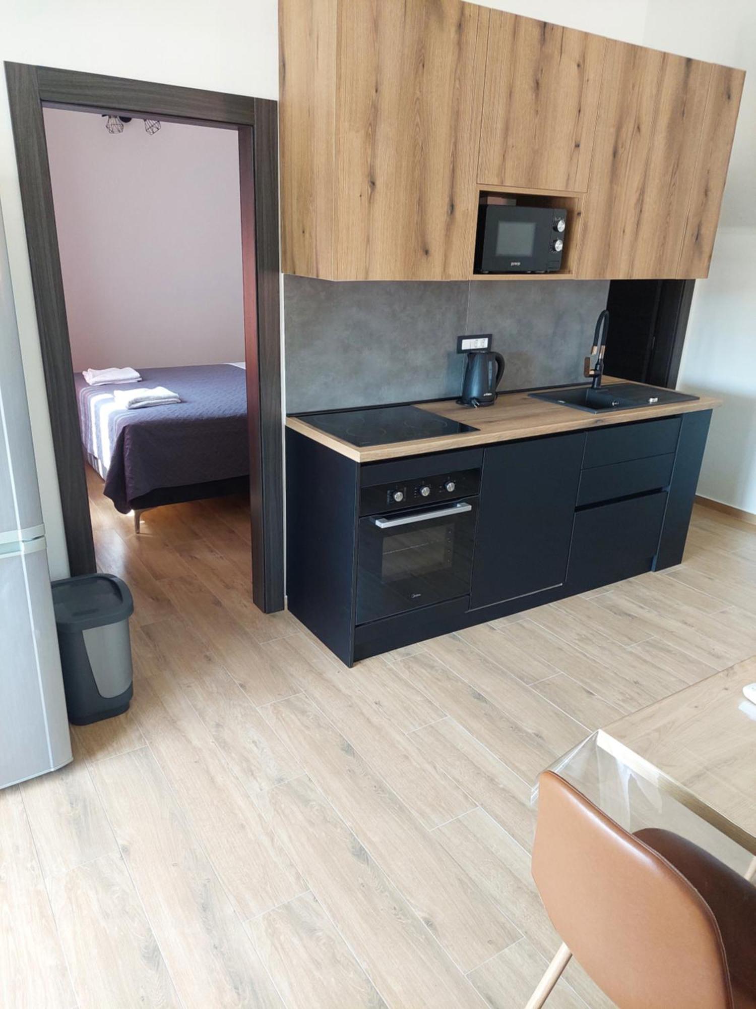 Apartmani Karla Paklenica Starigrad Paklenica Esterno foto