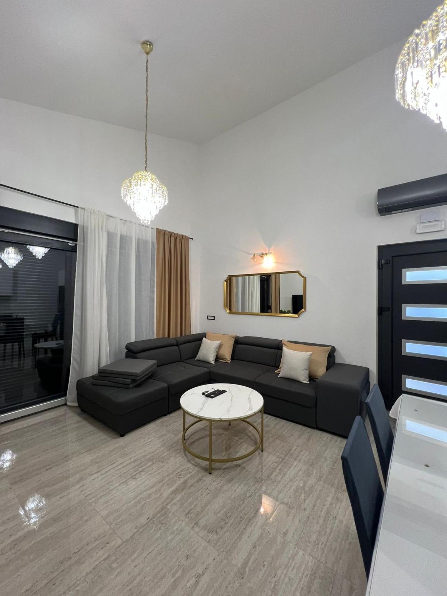 Apartmani Karla Paklenica Starigrad Paklenica Esterno foto